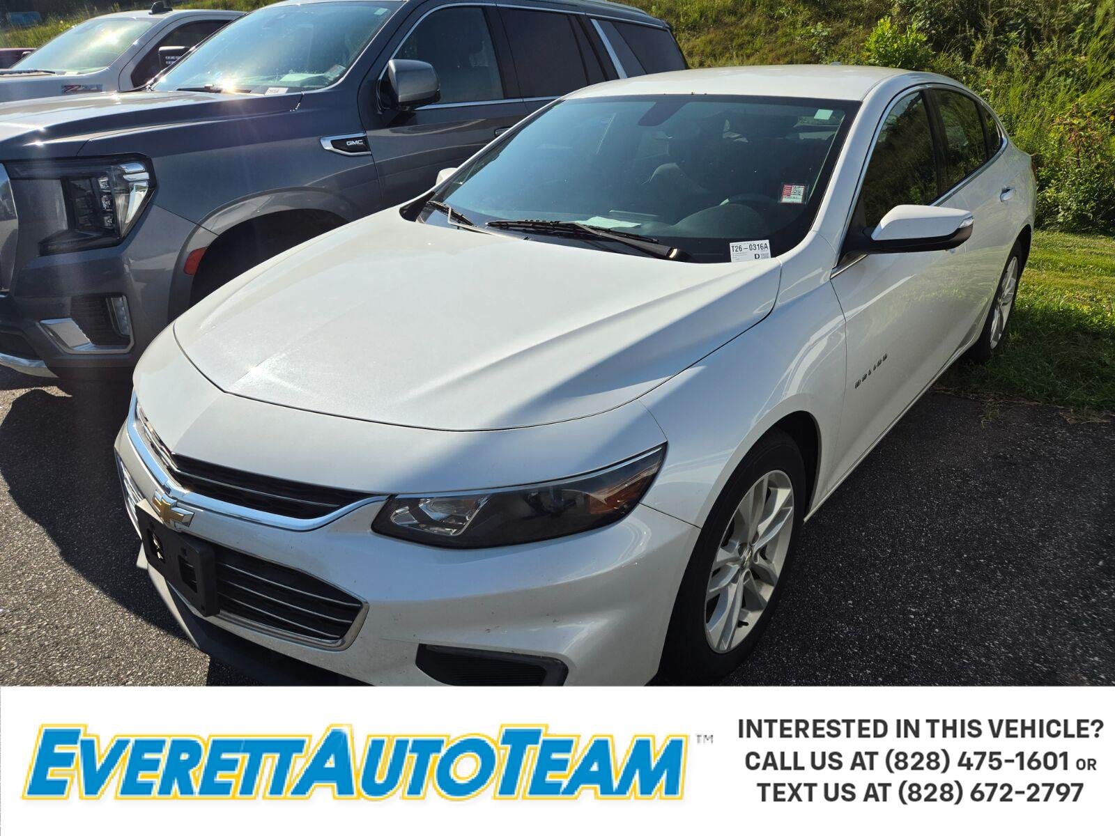 Used 2017 IRIDESCENT PEARL TRICOAT Chevrolet LT image 1