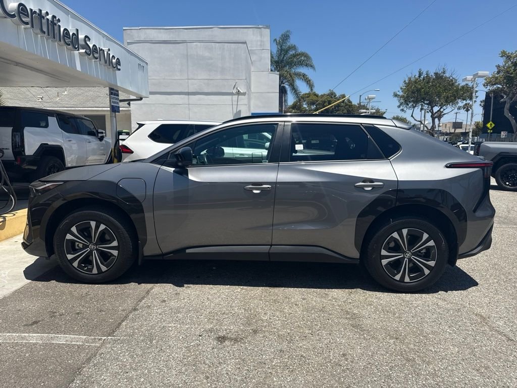2024 Toyota bZ4X XLE FWD's photo