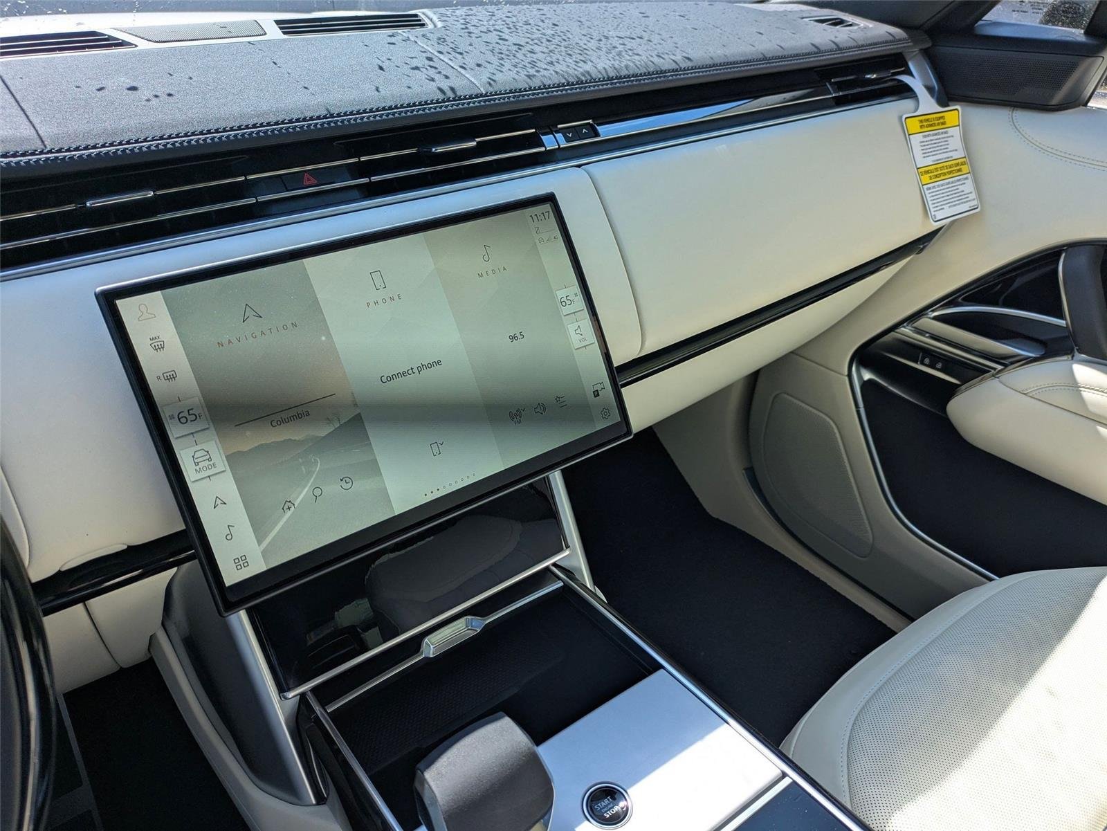 2026 Land Rover Range Rover SE - Photo 20