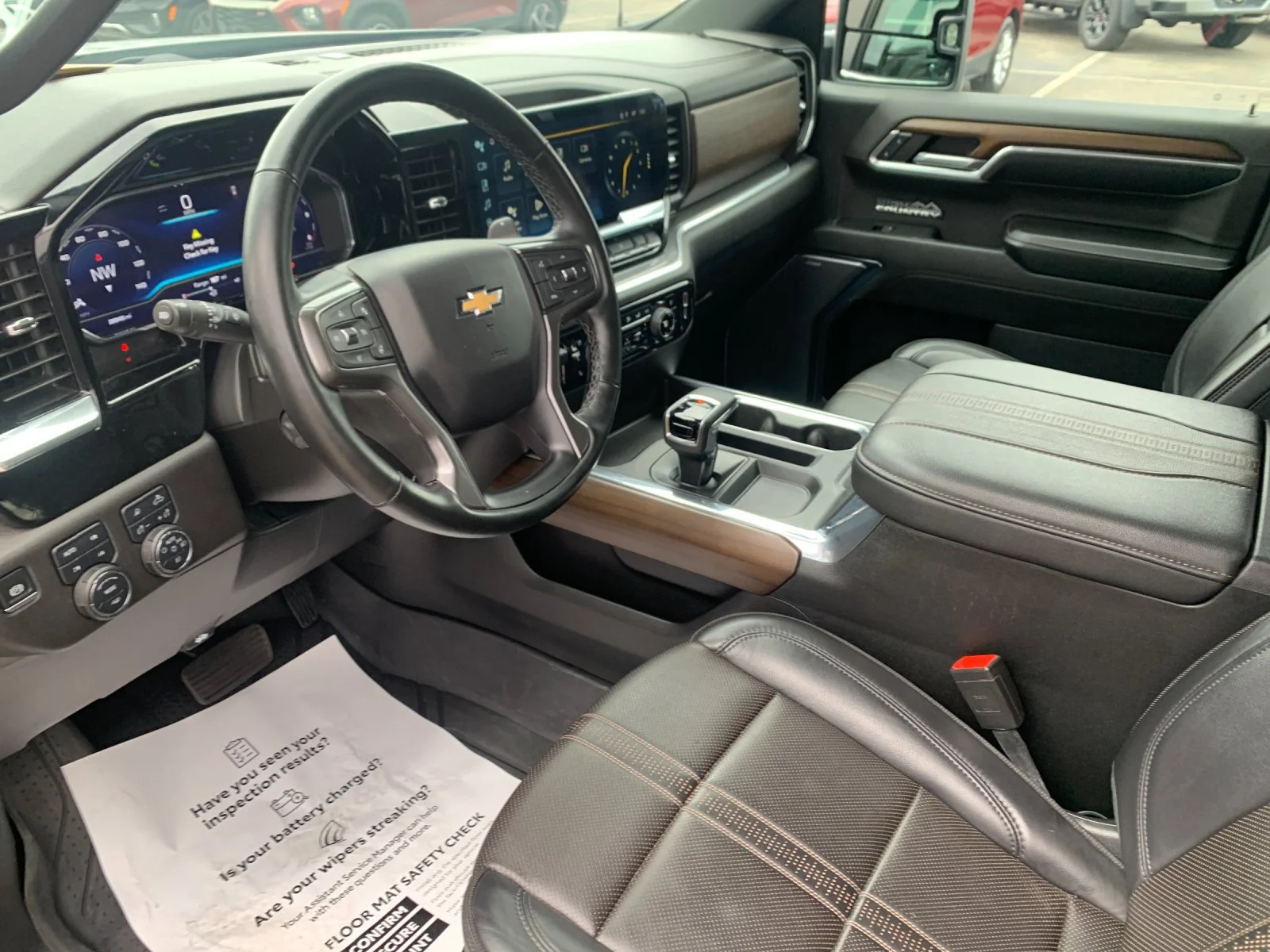 Used 2024 Sterling Gray Metallic Chevrolet High Country image 10