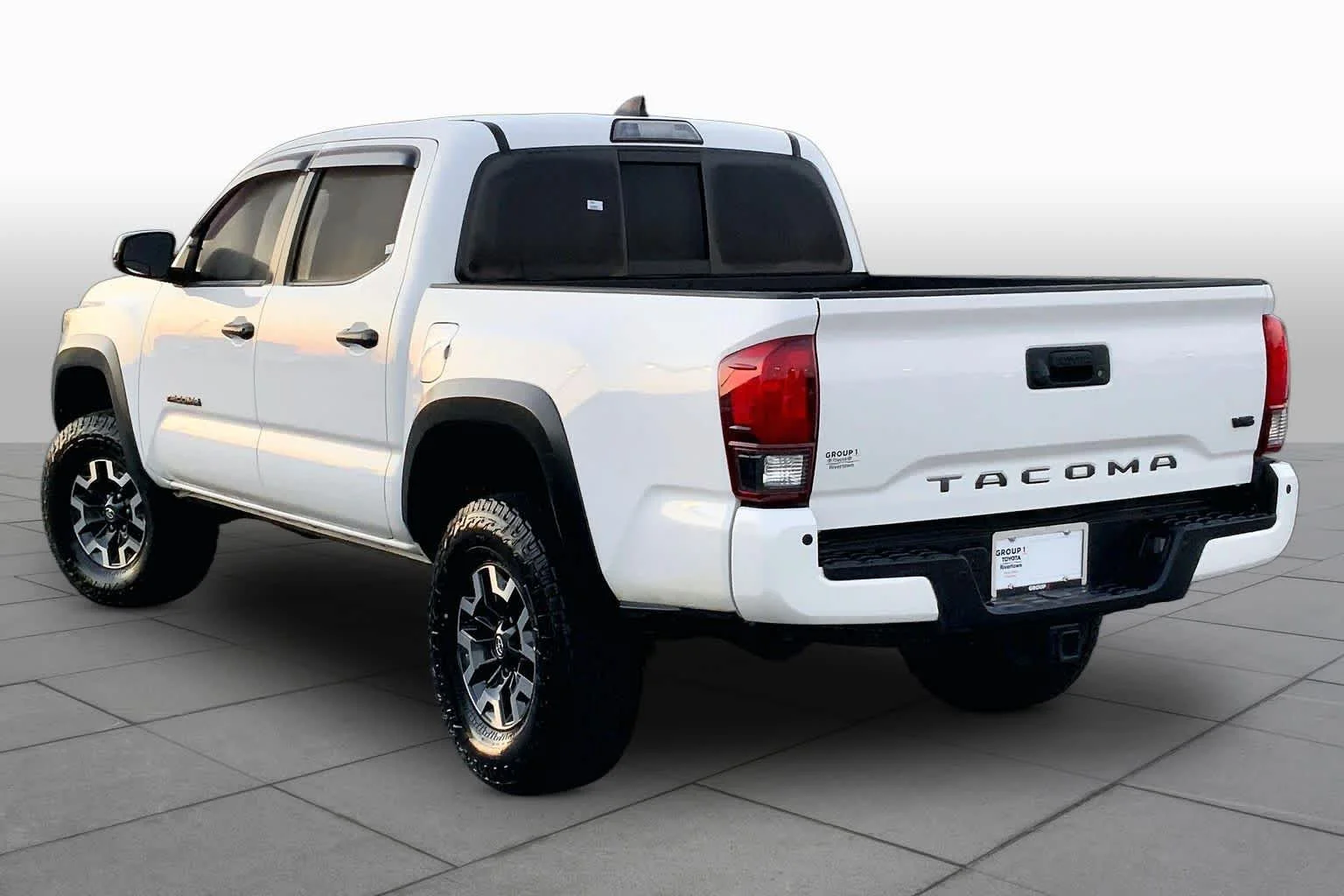 Used 2019 Super White Toyota TRD Off Road image 12