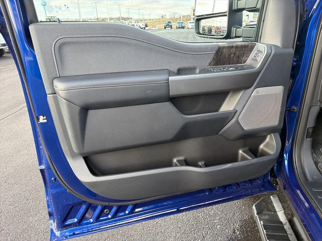 New 2026 Blue Ford Lariat image 10