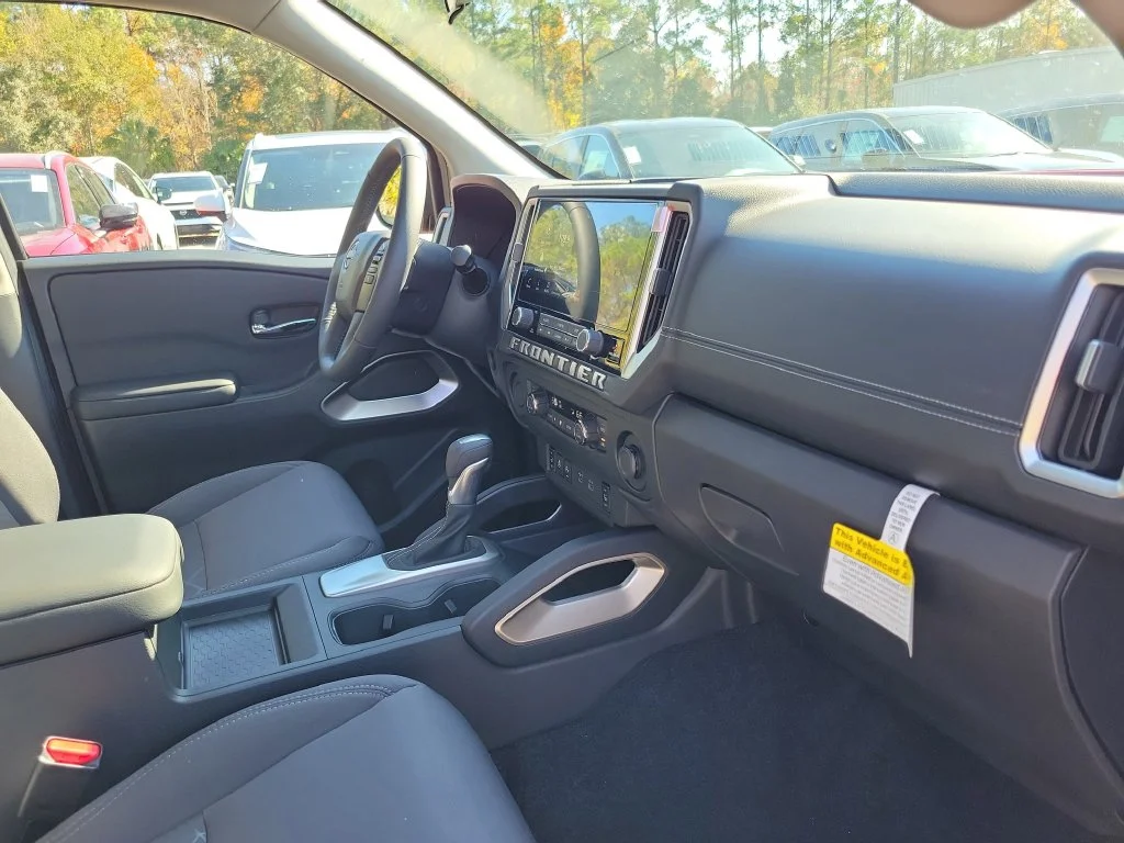 2026 Nissan Frontier SV - Photo 29