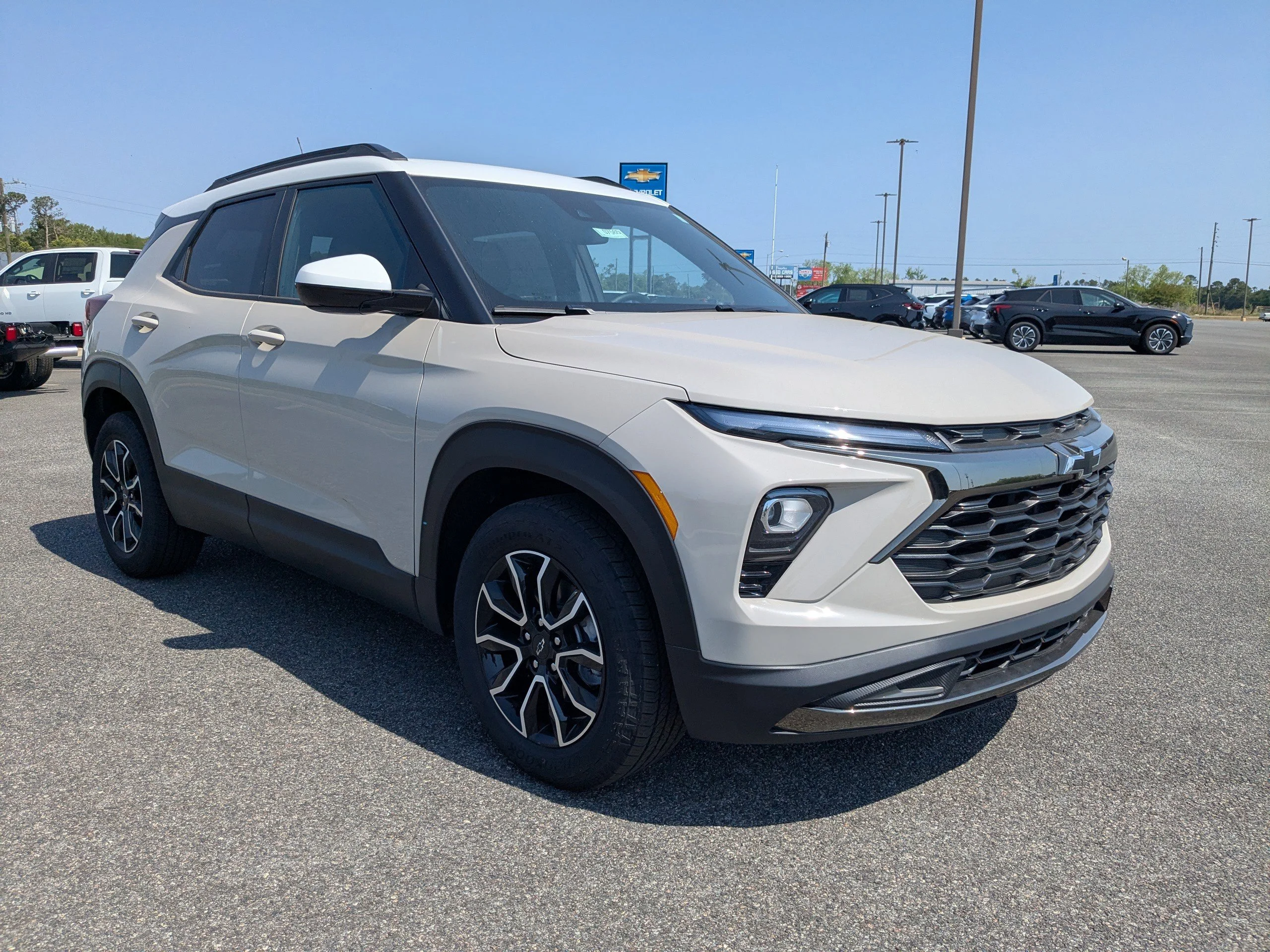 2026 Chevrolet Trailblazer Activ's photo