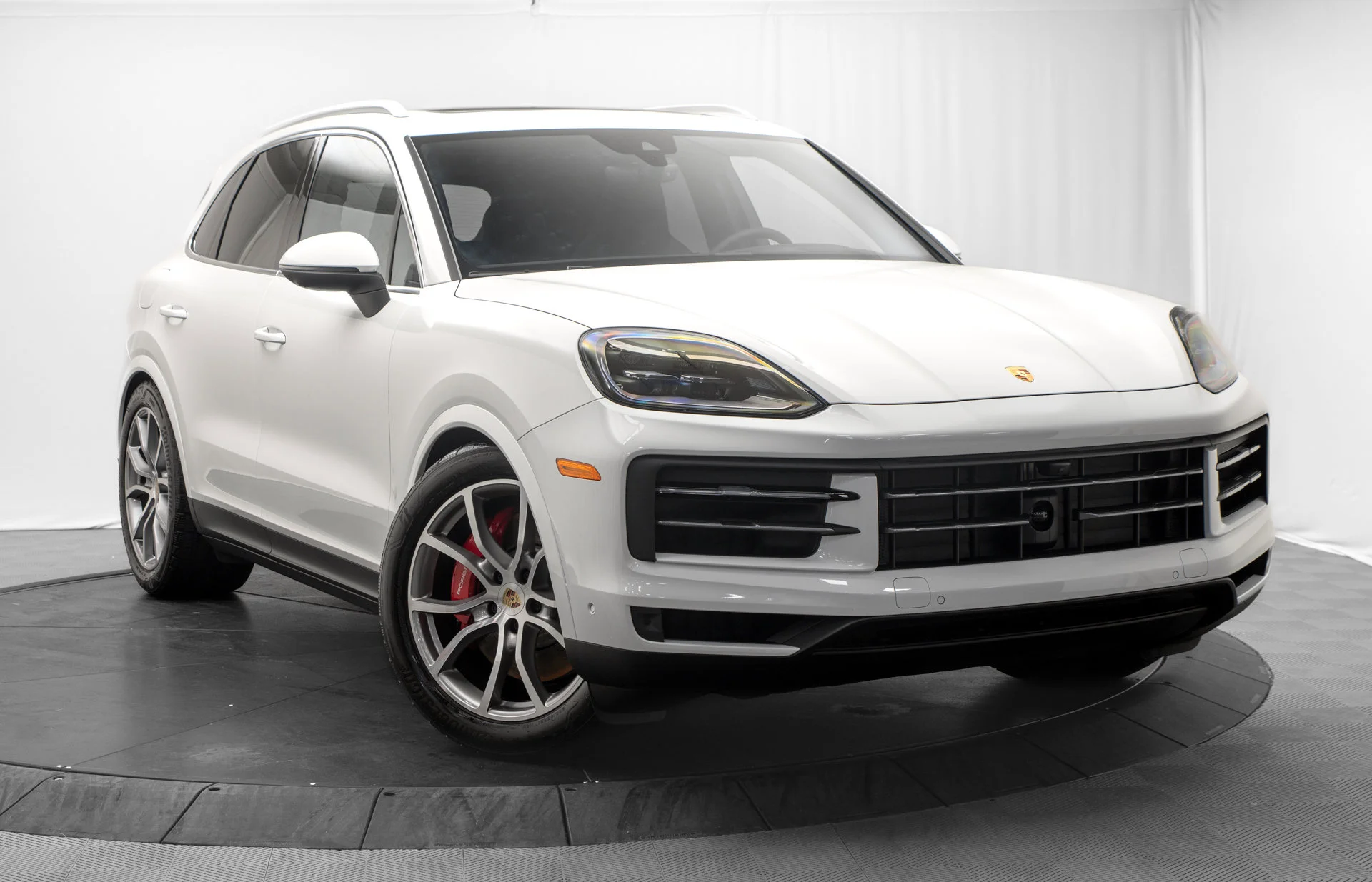 Used 2025 White Porsche S image 1