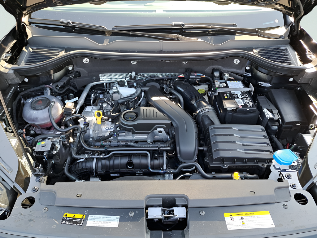 New 2025 Black Volkswagen 1.5T S image 20