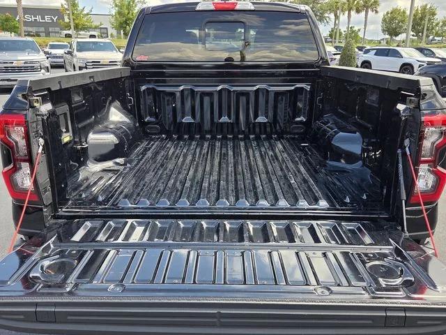 Used 2024 Black Ford XLT image 17