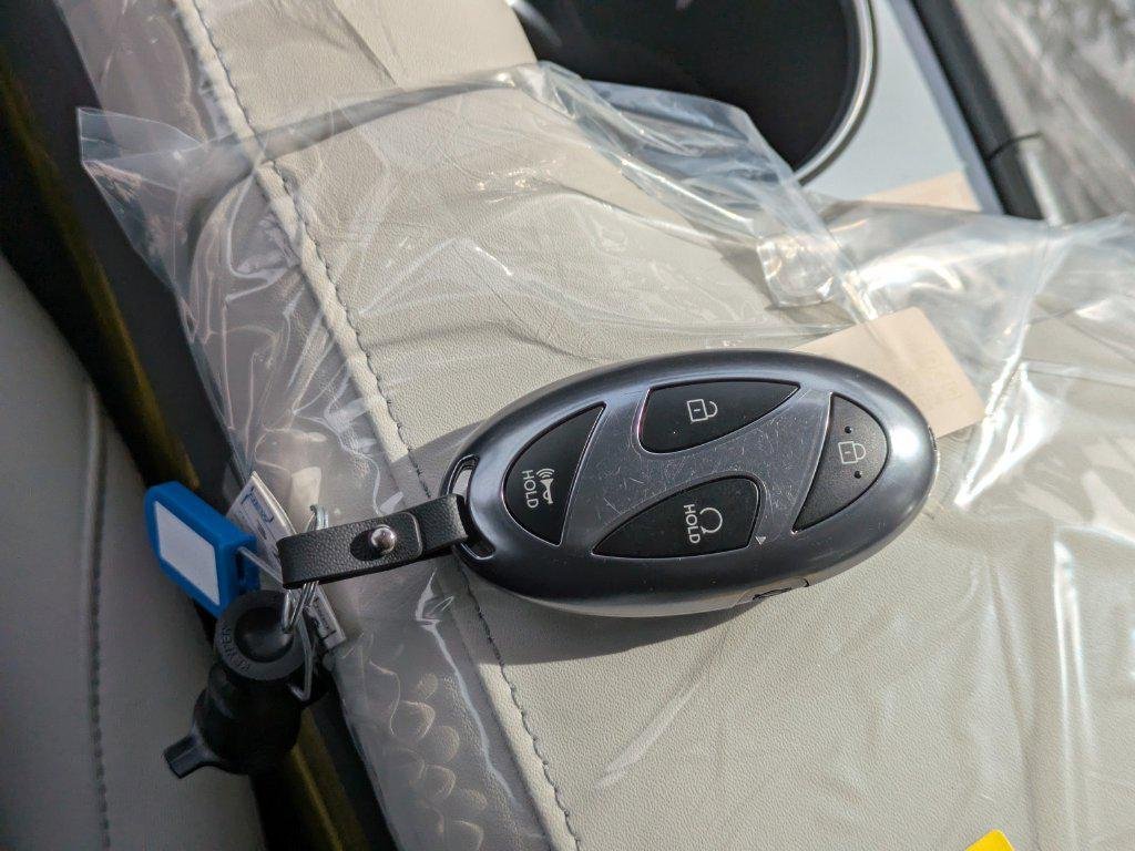 New 2026 White Hyundai SEL Sport image 26