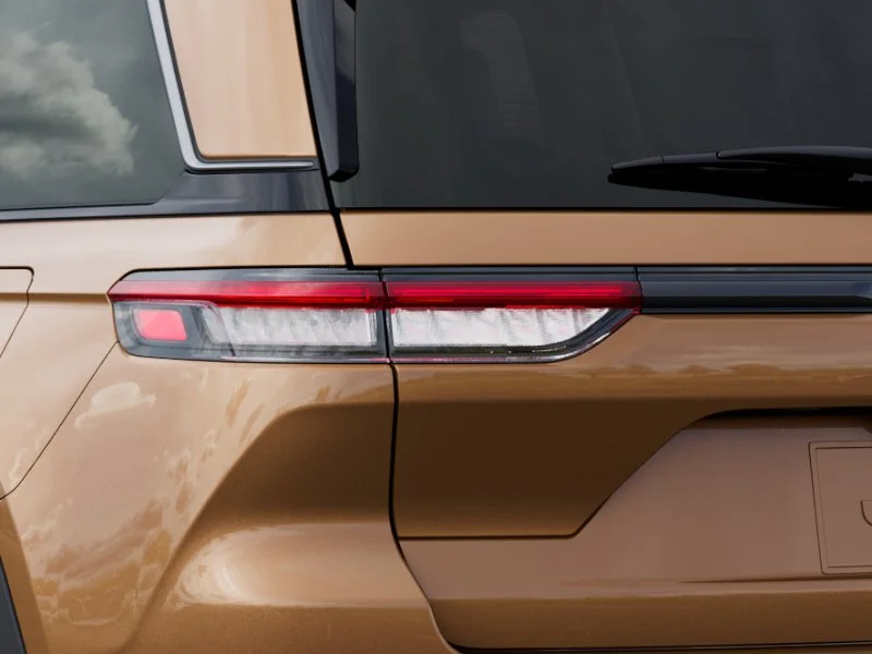 New 2026 Copper Shino Metallic Clear-Coat Exterior Paint Jeep Limited image 25