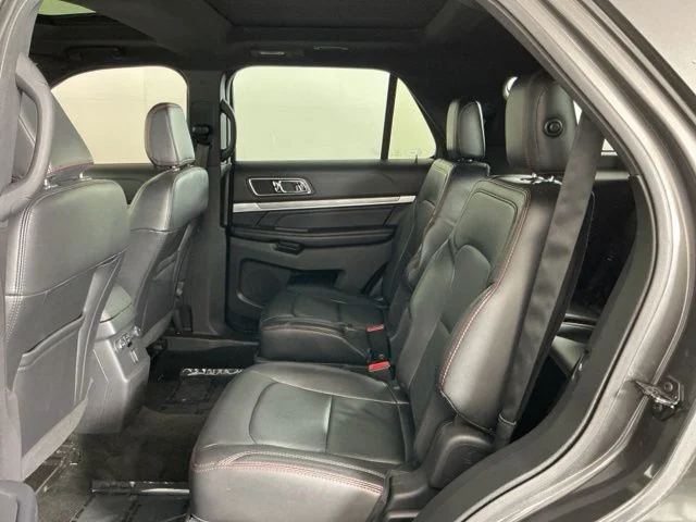 Used 2018 Gray Ford Sport image 28