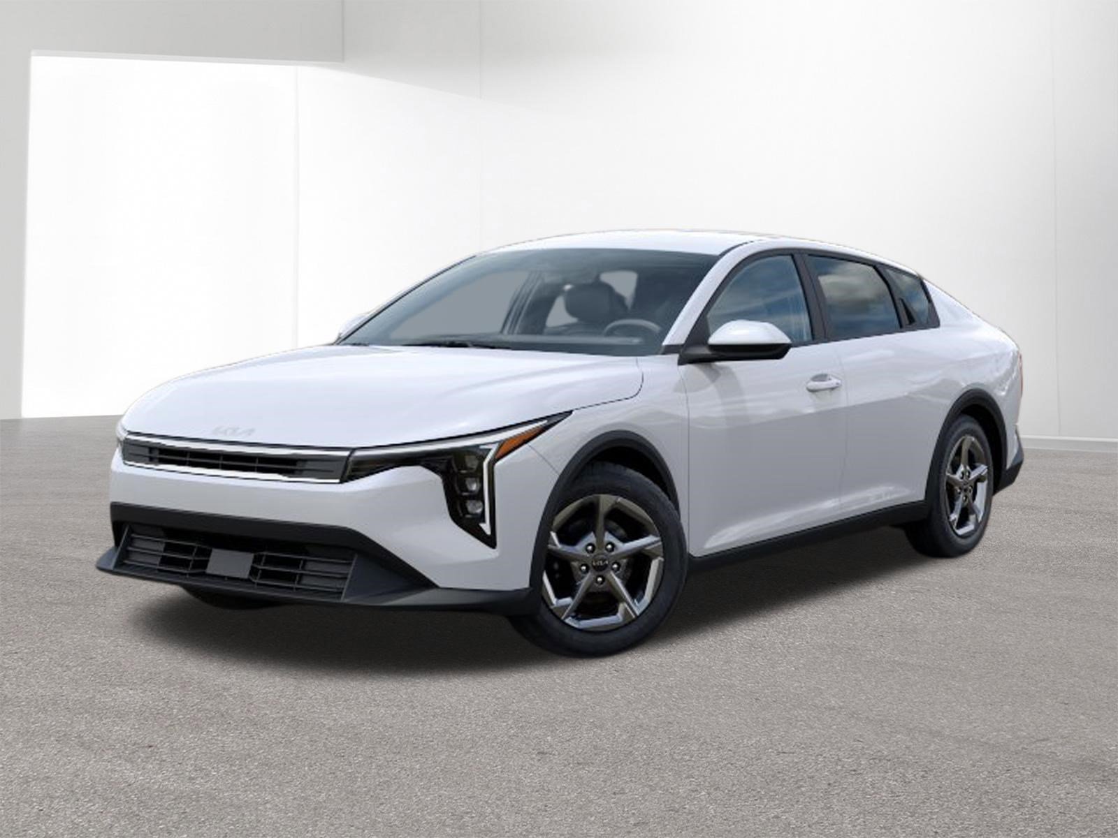 New 2026 Snow White Pearl Kia LXS image 24