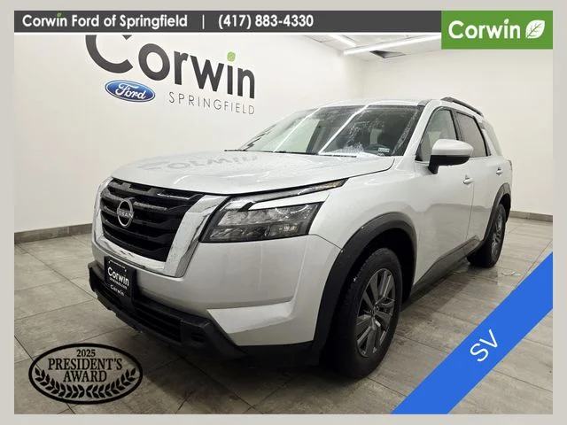 2025 Nissan Pathfinder SV 2WD's photo