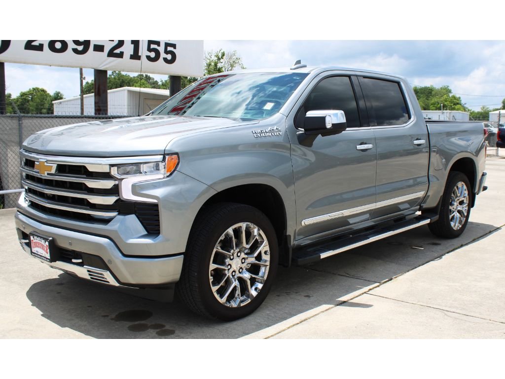 Used 2025 Sterling Gray Metallic Chevrolet High Country image 2