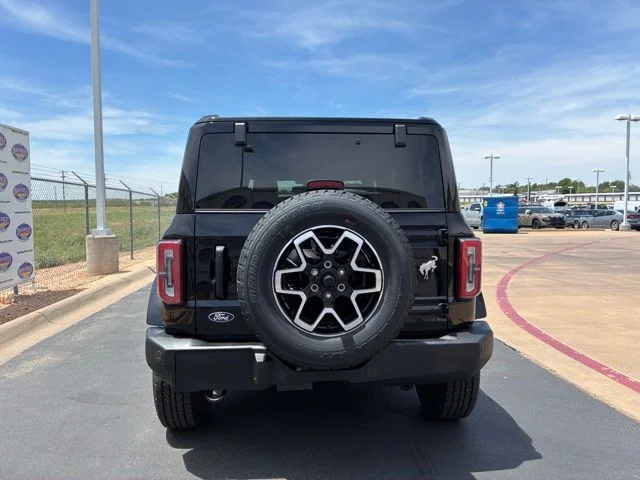 New 2026 Shadow Black Ford Outer Banks image 5