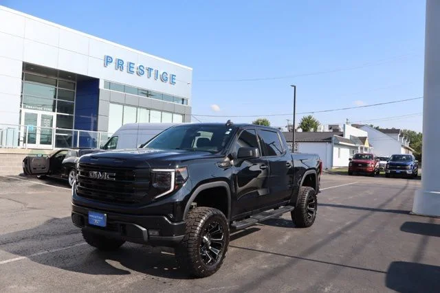 Used 2022 Black GMC Elevation image 1
