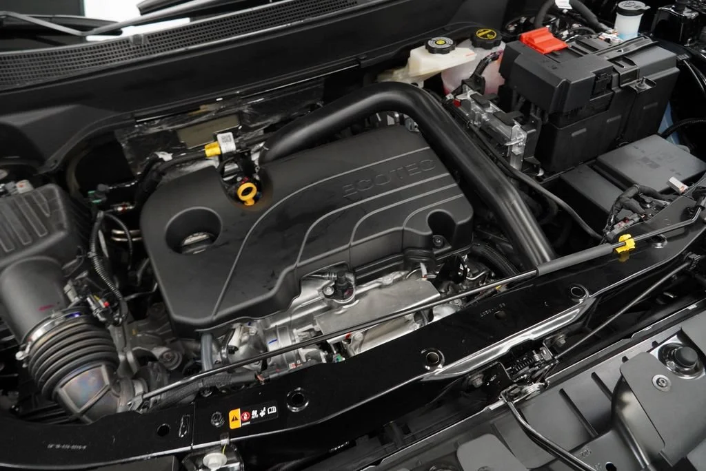 2027 Chevrolet Equinox LT - Photo 39