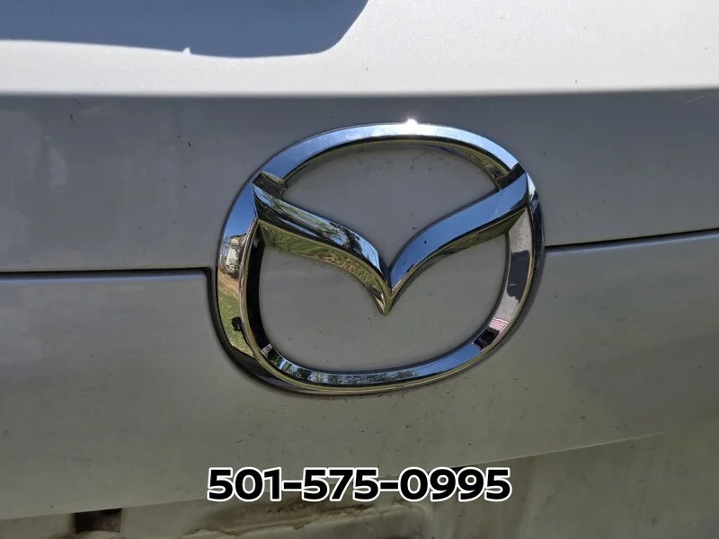Used 2021 Snowflake White Pearl MAZDA TOURING image 10