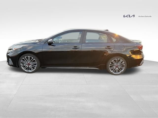 Used 2024 Aurora Black Kia GT image 5