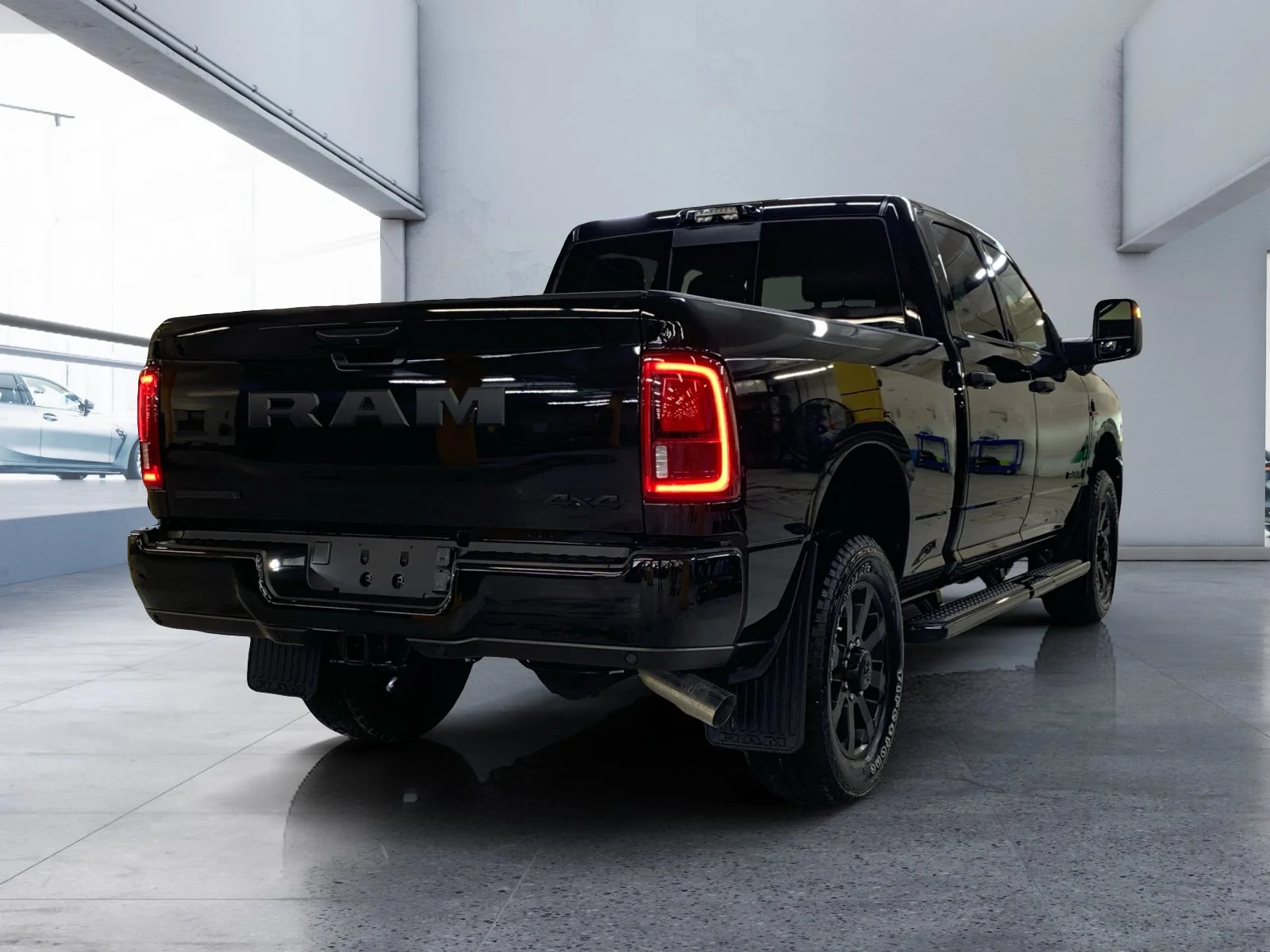 New 2026 Diamond Black Crystal Pearl Ram Big Horn image 5