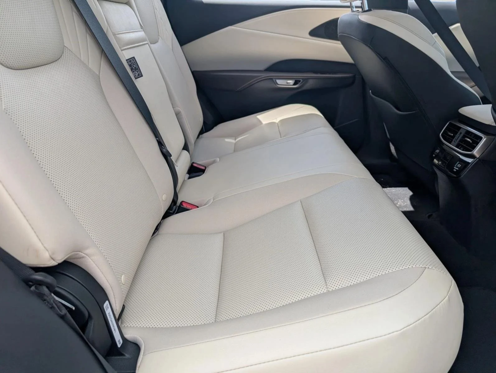 Certified Used 2024 Iridium Lexus RX 350 image 17