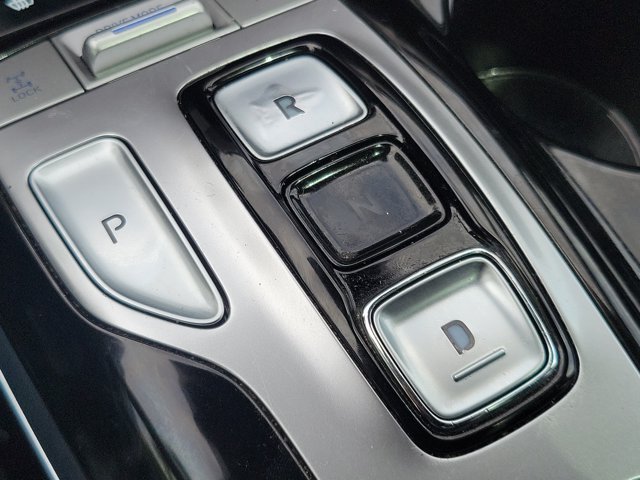 Certified Used 2024 Silver Hyundai Limited image 29