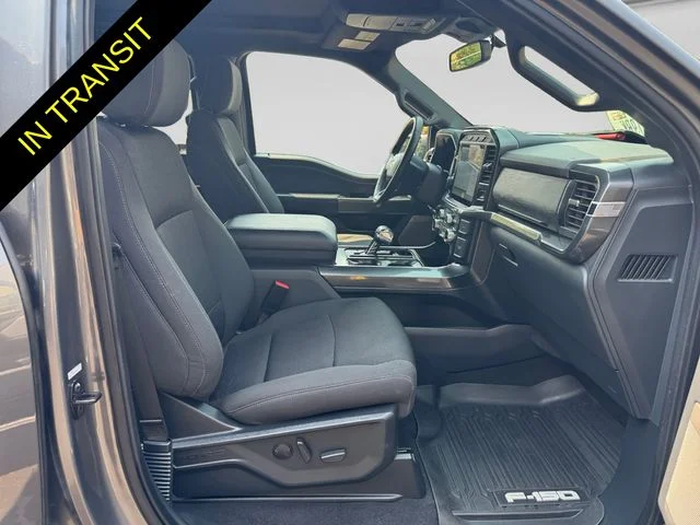 Used 2023  Ford XLT image 16
