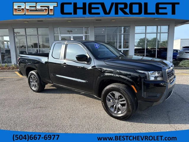 2025 Nissan Frontier SV