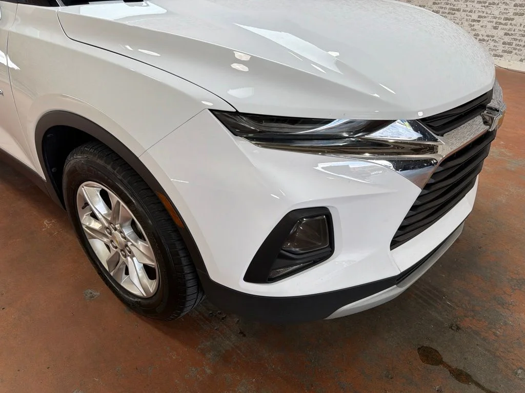 Used 2020 Summit White Chevrolet LT image 9