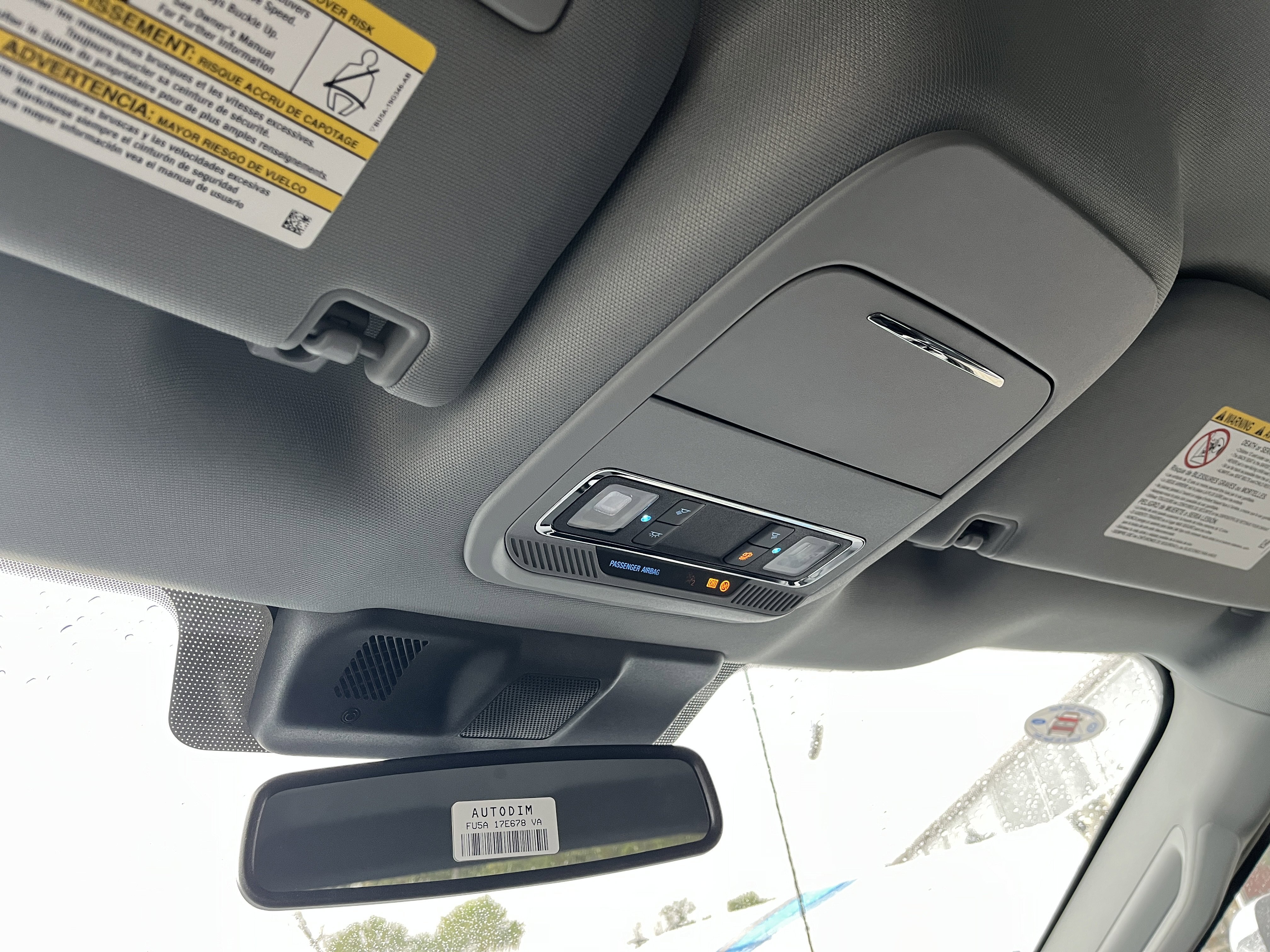 New 2026 Glacier Gray Metallic Tri-Coat Ford F-250® Lariat® image 30