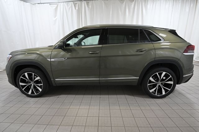 New 2026 Green Volkswagen 2.0T SEL Premium R-Line image 10