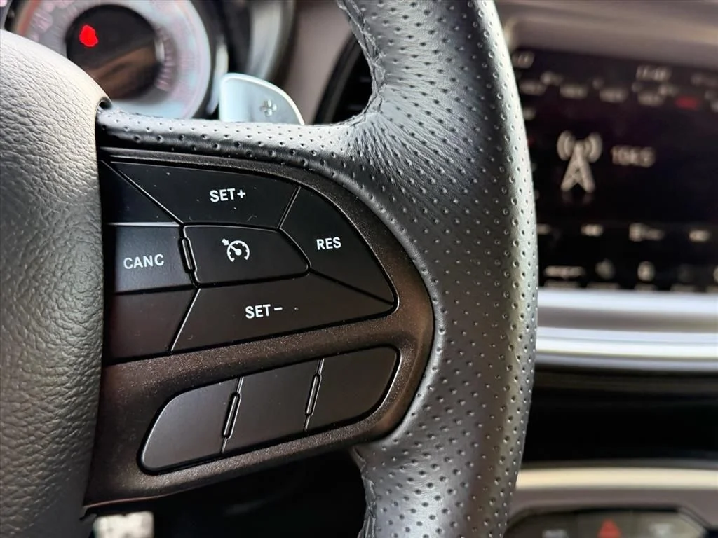 Used 2021 Gold Dodge R/T Scat Pack image 22