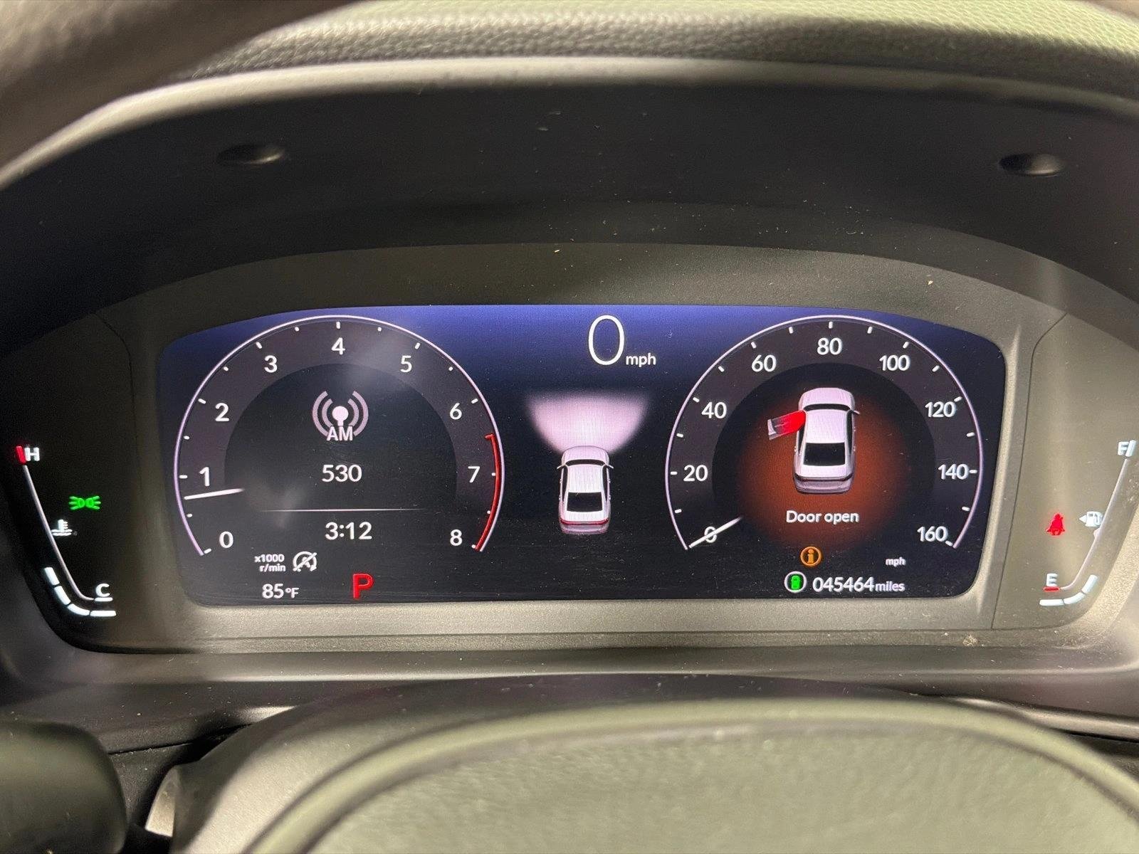 Used 2023 White Honda LX image 26