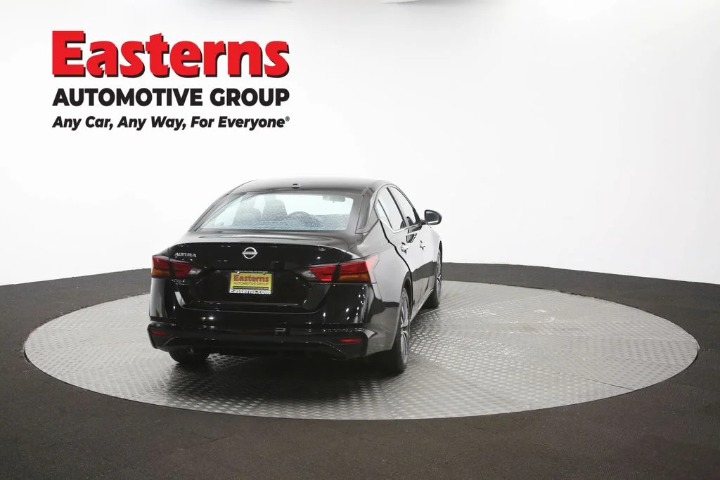Used 2025 Black Nissan 2.5 SV image 36