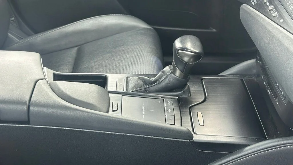 Used 2021 Silver Lexus 350 image 6