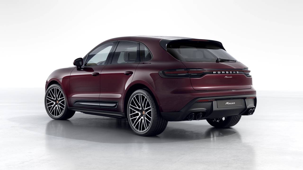 2026 Porsche Macan T photo 3