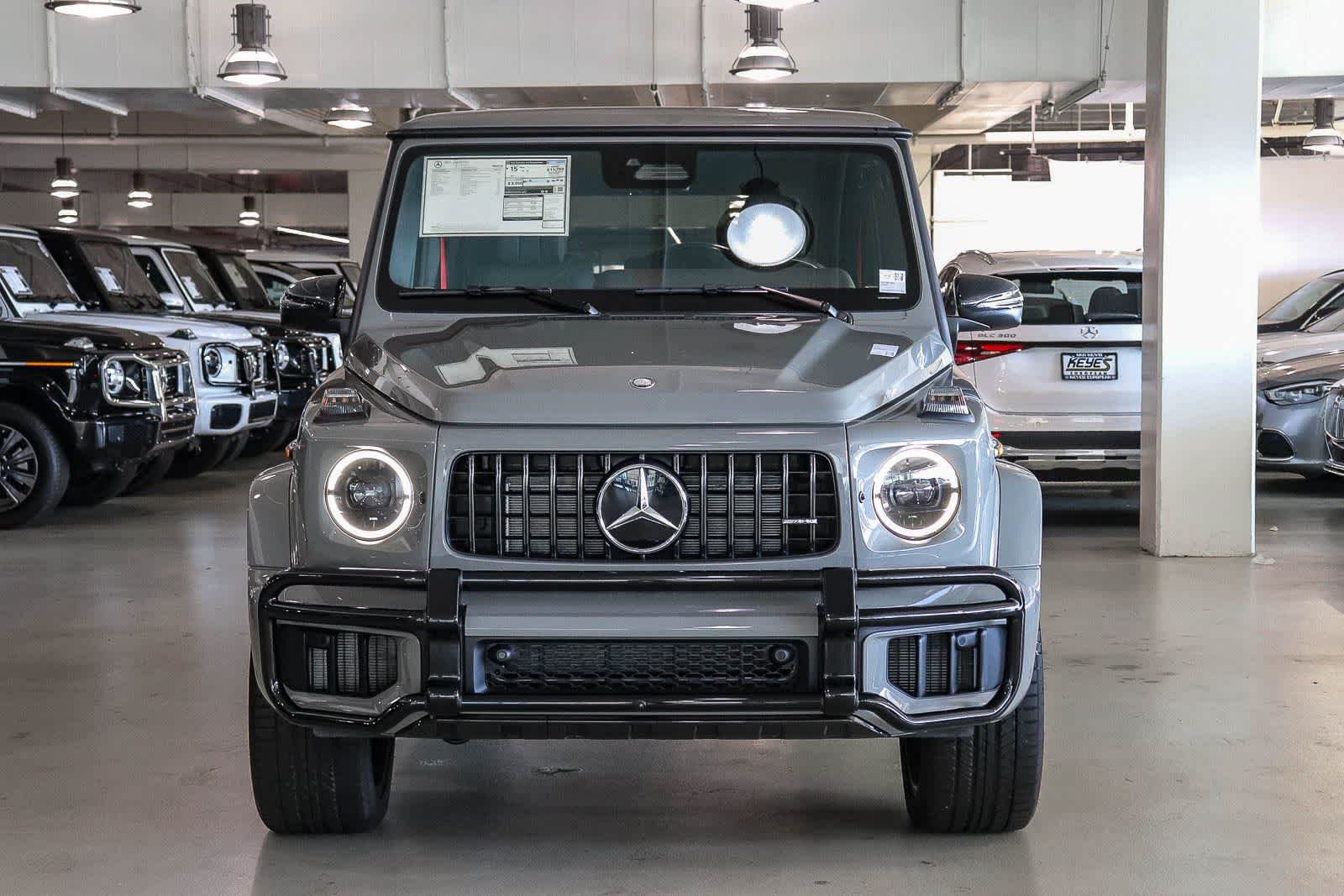 New 2027 MANUFAKTUR Arabian Grey Non- Metallic Mercedes-Benz AMG® G 63 image 6