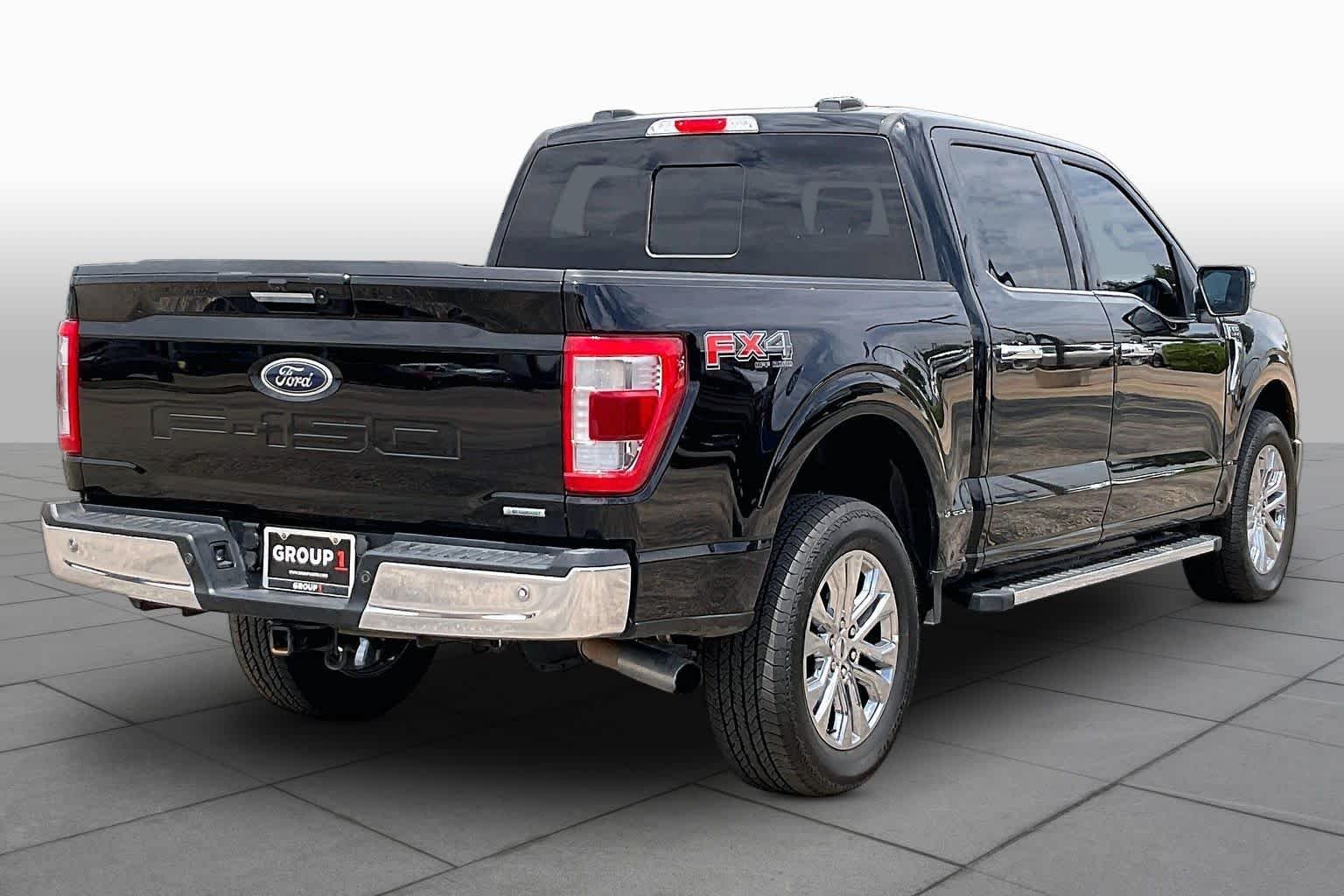 Used 2021 Agate Black Metallic Ford LARIAT image 13
