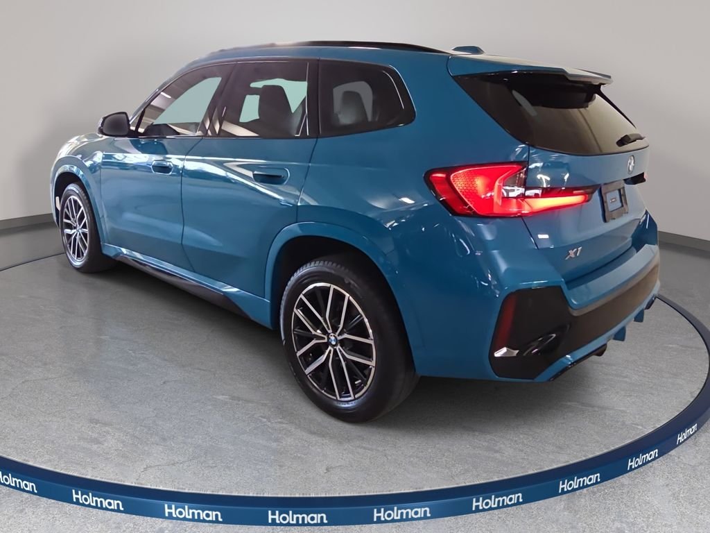 Certified Used 2023 Blue Bay Lagoon Metallic BMW xDrive28i image 9