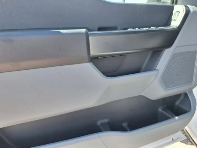 New 2026 Oxford White Ford XL image 41