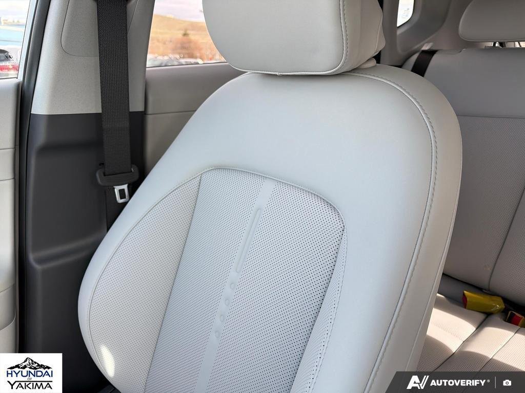 New 2026 Atlas White Hyundai Limited AWD image 20