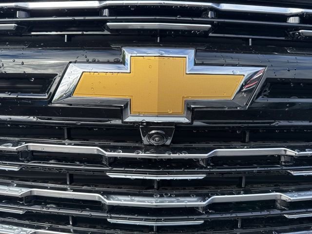 2026 Chevrolet Suburban High Country - Photo 9