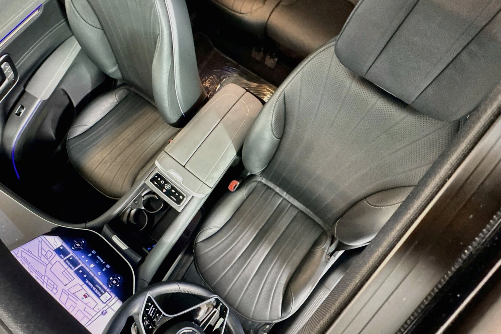 Certified Used 2024 Obsidian Black Metallic Mercedes-Benz EQS 450 image 20