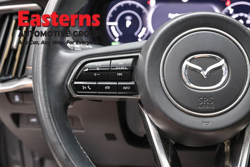 Used 2024 Gray Mazda Preferred image 17
