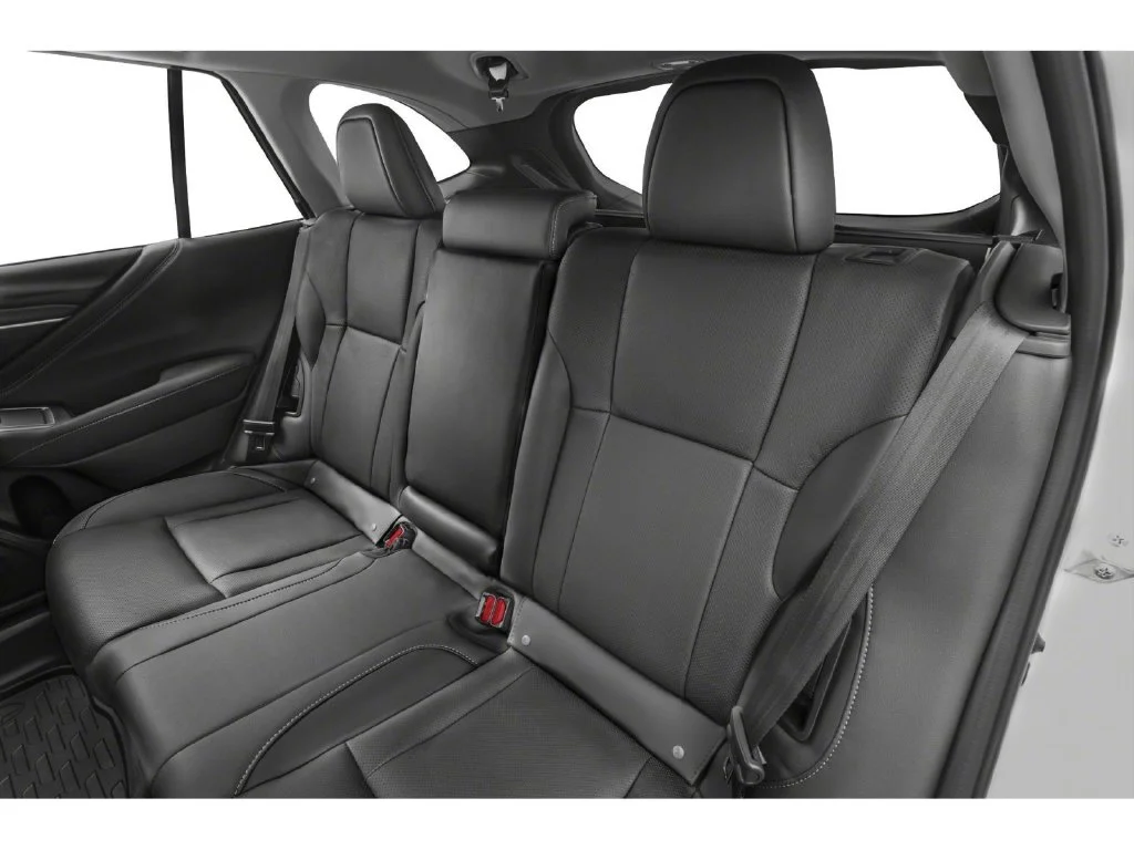 Used 2025 Crystal Black Silica Subaru Limited image 9