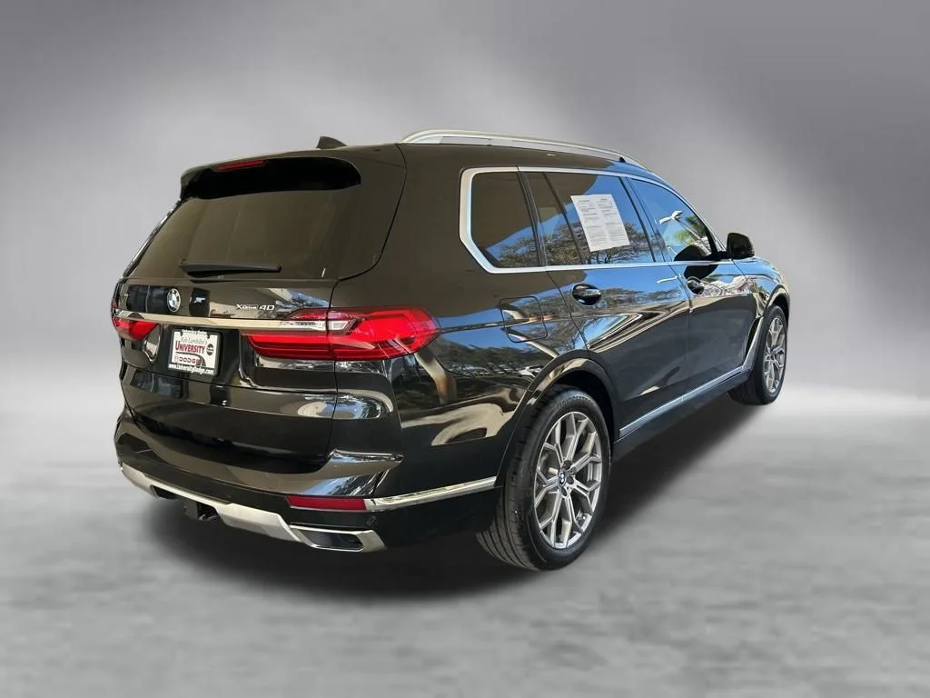 Used 2019 Black BMW xDrive40i image 3