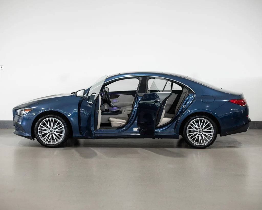 Certified Used 2023  Mercedes-Benz CLA 250 image 3