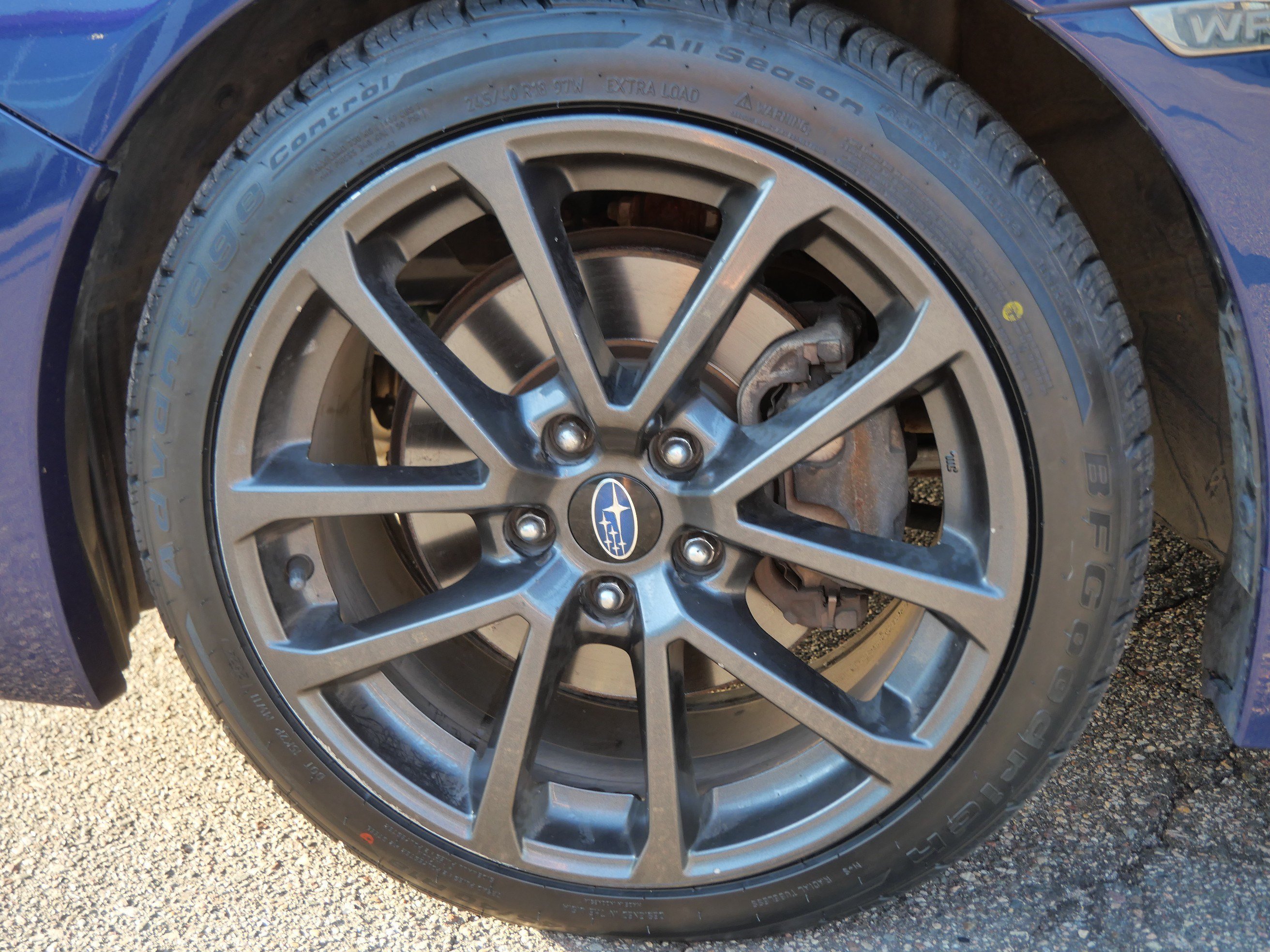 Used 2019 Lapis Blue Pearl Subaru Limited image 15