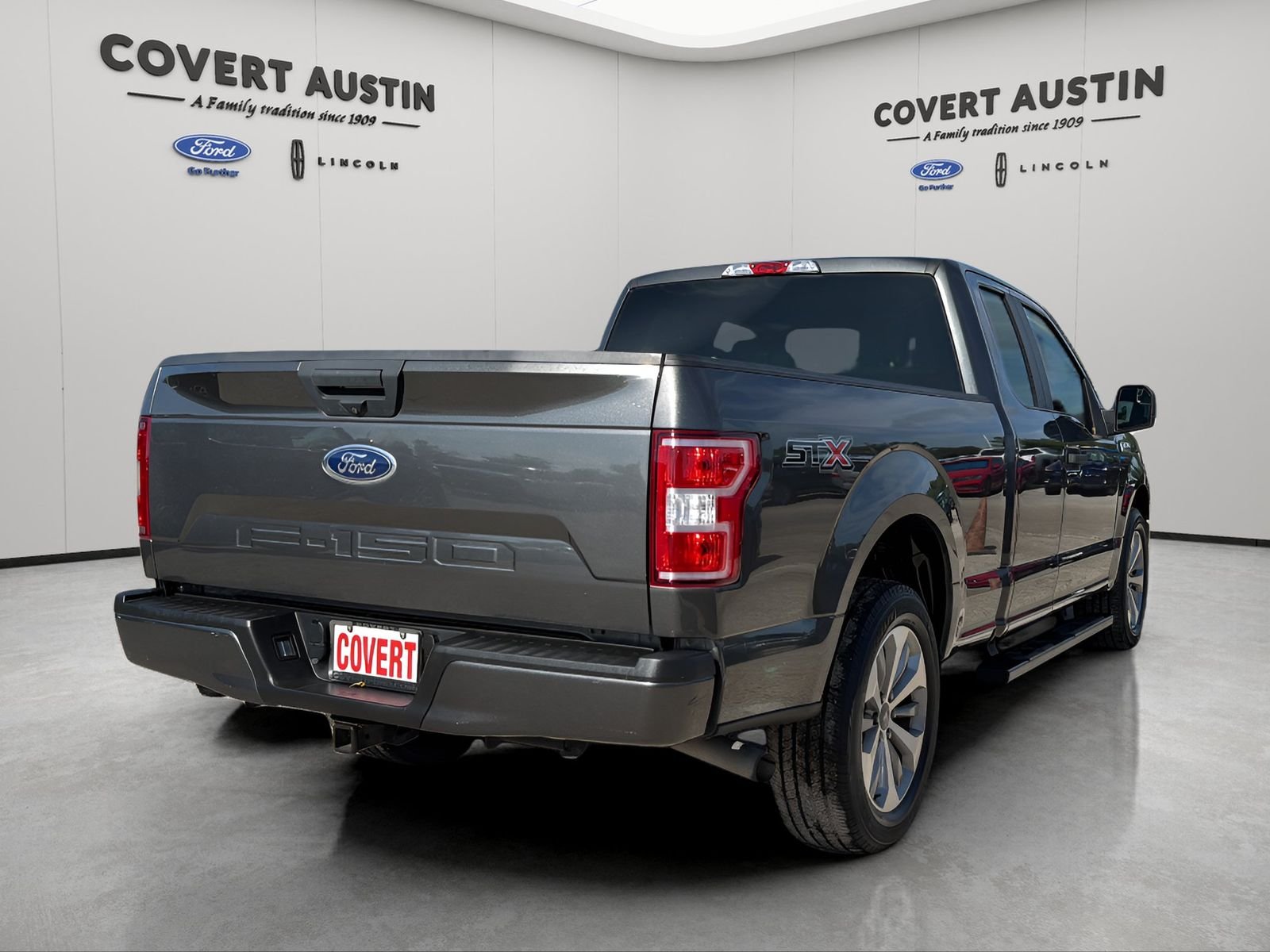 Used 2018 Gray Ford XL image 5