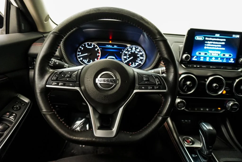 Used 2022 White Nissan SR image 12