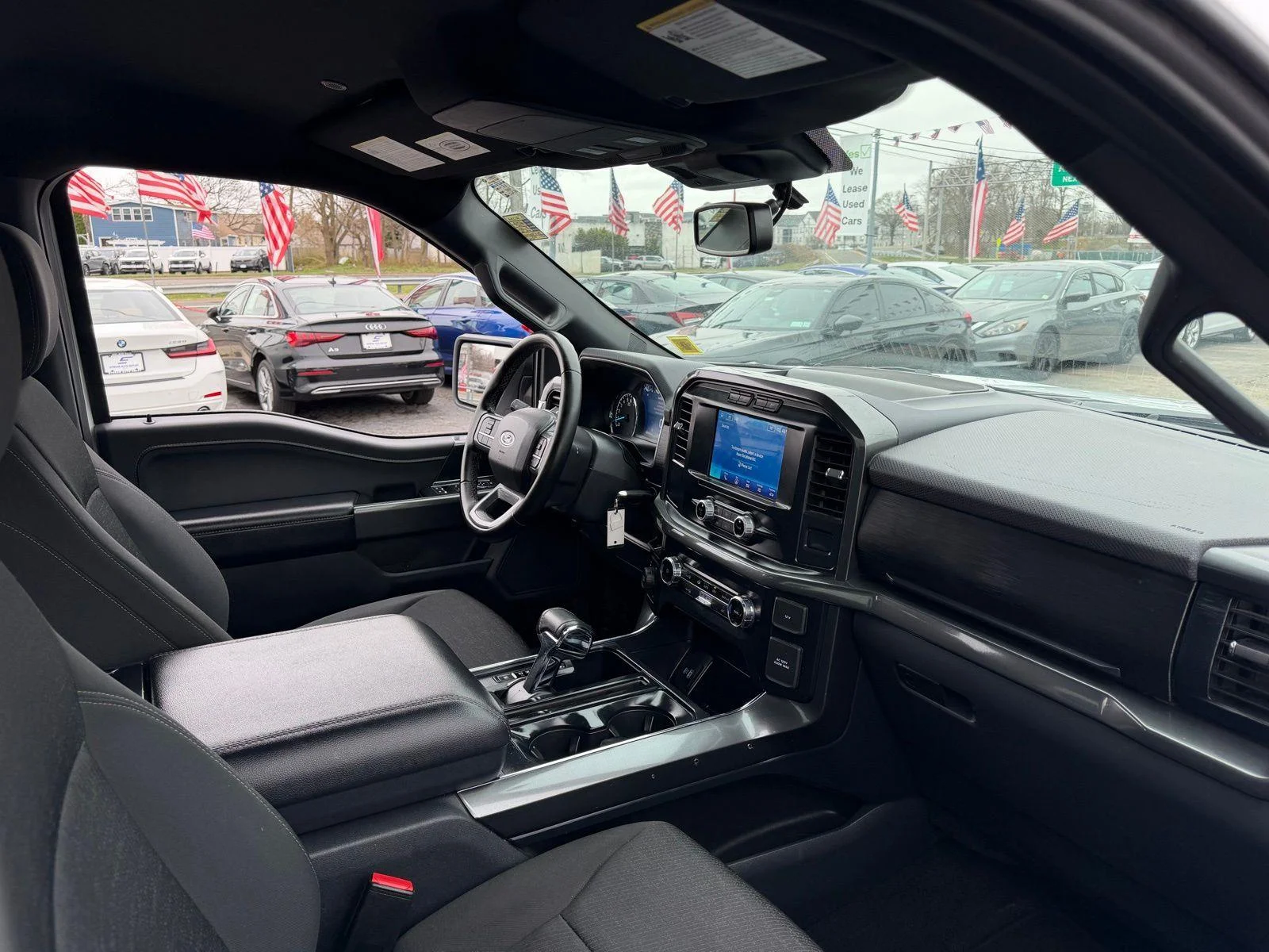 2023 Ford F-150 XLT - Photo 12